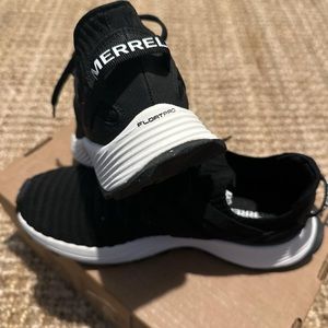 Merrell Woman’s Training Sneaker SIZE 7.6W